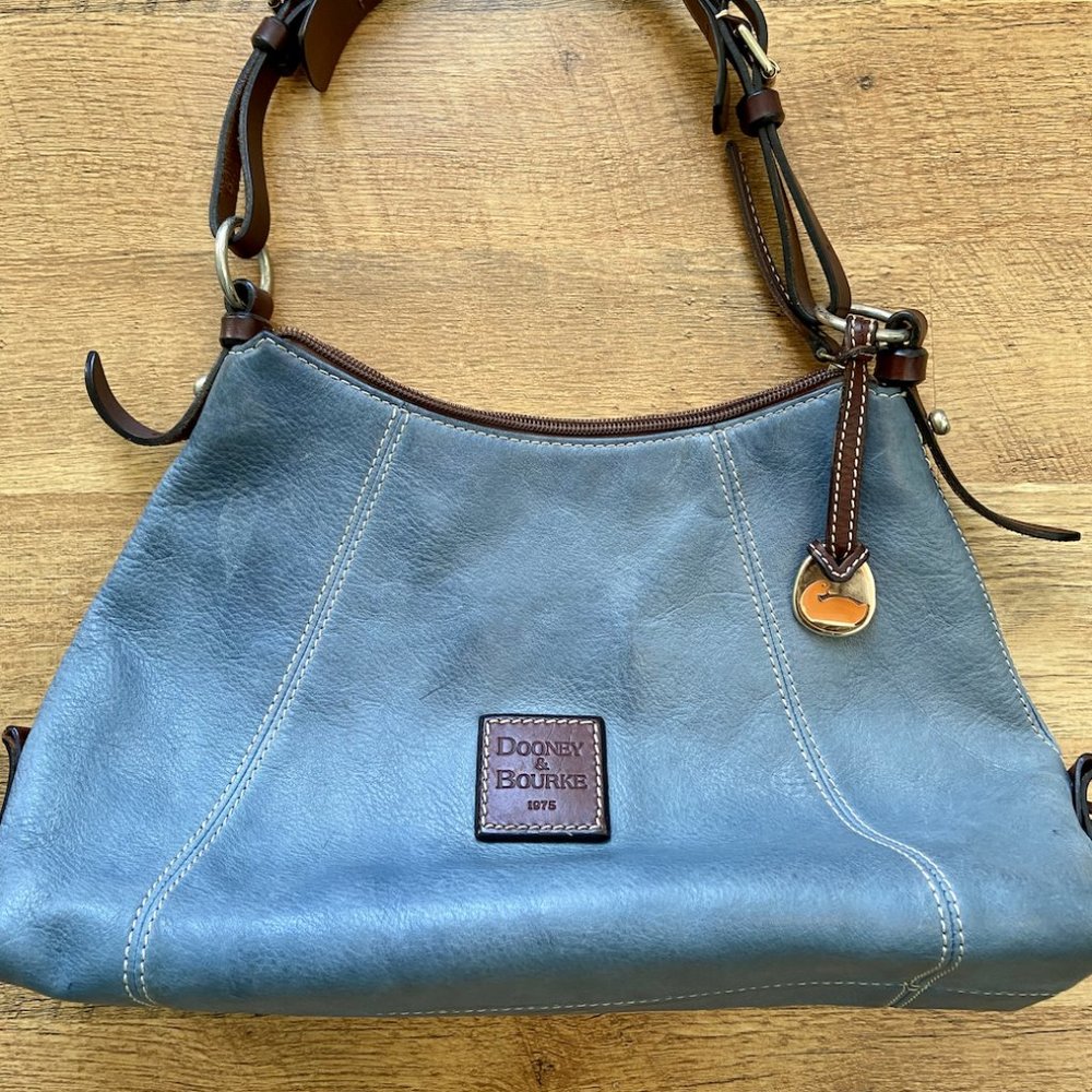 Vintage Dooney & Bourke Purse (Blue)